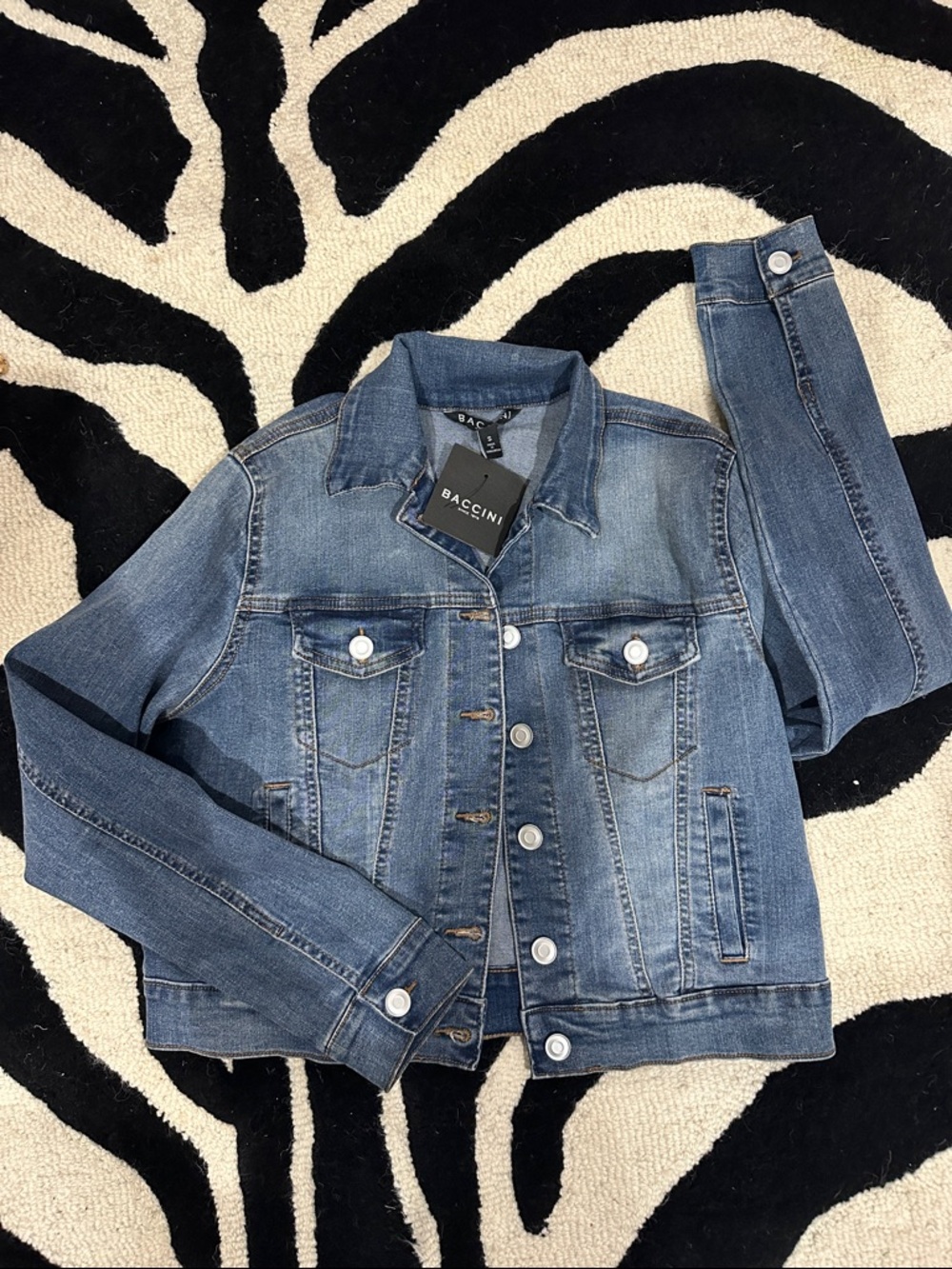 NWT-Baccini Women's Classic Blue Jean Jacket-